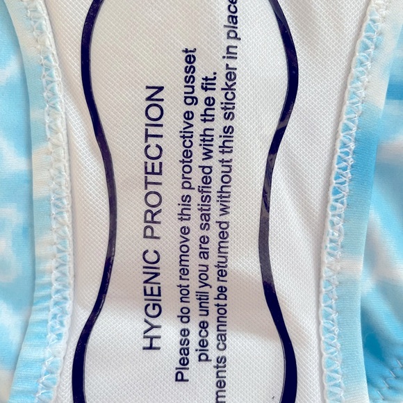 Cupshe Bikini 👙 - Picture 15 of 16